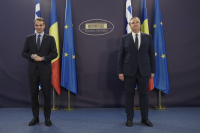 Μητσοτάκης από Ρουμανία: «Θα ζητήσω έκτακτα μέτρα στήριξης καταναλωτών και επιχειρήσεων στο Ευρωπαϊκό Συμβούλιο»