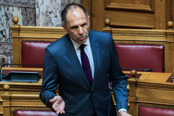 Γεραπετρίτης για ταξίδι στη Λιβύη: Επιδίωξη η οριοθέτηση ΑΟΖ – Ανυπόστατο το τουρκολιβυκό μνημόνιο