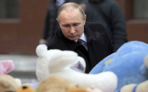 Πούτιν: Εγκληματική αμέλεια η αιτία της τραγωδίας με 64 νεκρούς στο εμπορικό κέντρο