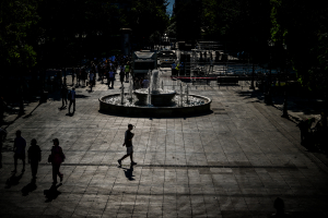 Καύσωνας στην Αττική: Στα «κόκκινα» η θερμοκρασία - Εικόνες «σοκ» από τις θερμικές κάμερες