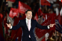 Ο Κασσελάκης κλιμακώνει και δείχνει την έξοδο σε όσους διαφωνούν με το... προσωπικό του κόμμα