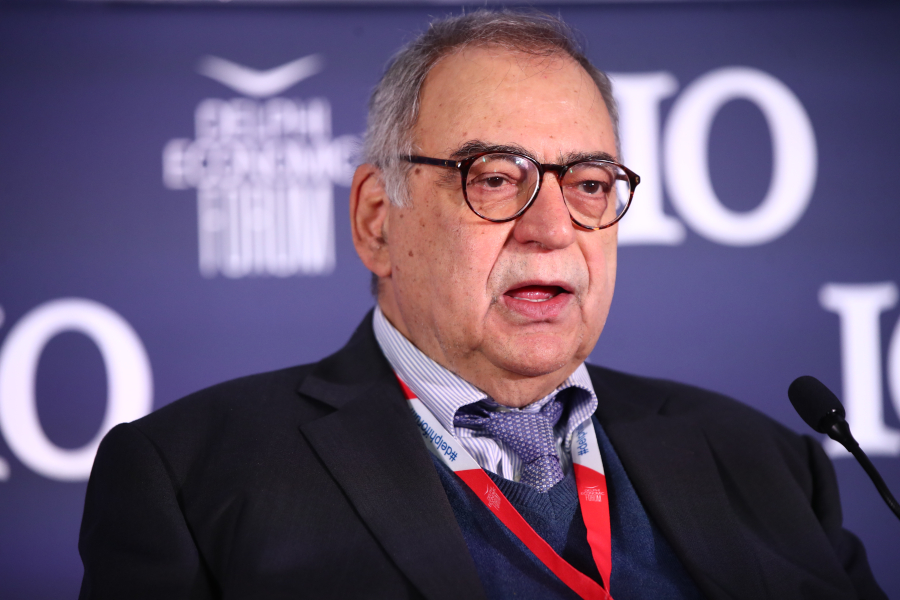 Φόρο στον μεγάλο πλούτο προτείνει το ΠΑΣΟΚ