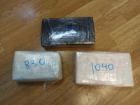 Κατάσχεση ενός τόνου κοκαΐνης ανοιχτά της Γαλλίας με προορισμό τον Πειραιά - 5 συλλήψεις