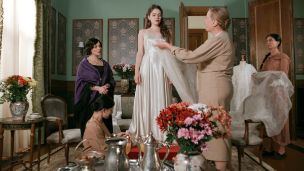 «Grand Hotel»: Ο Πέτρος ανακαλύπτει ότι Σοφία και Αλέξανδρος έδωσαν ψεύτικο άλλοθι για το βράδυ του φόνου