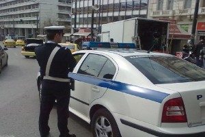 Αυξημένα μέτρα της Τροχαίας σε όλη την Ελλάδα τις Απόκριες και την Καθαρά Δευτέρα