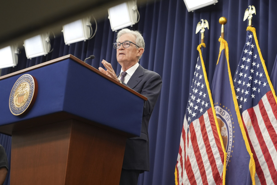 Κίνηση «διαχείρισης κινδύνου» από την Fed με μείωση επιτοκίων κατά 25 μονάδες βάσης
