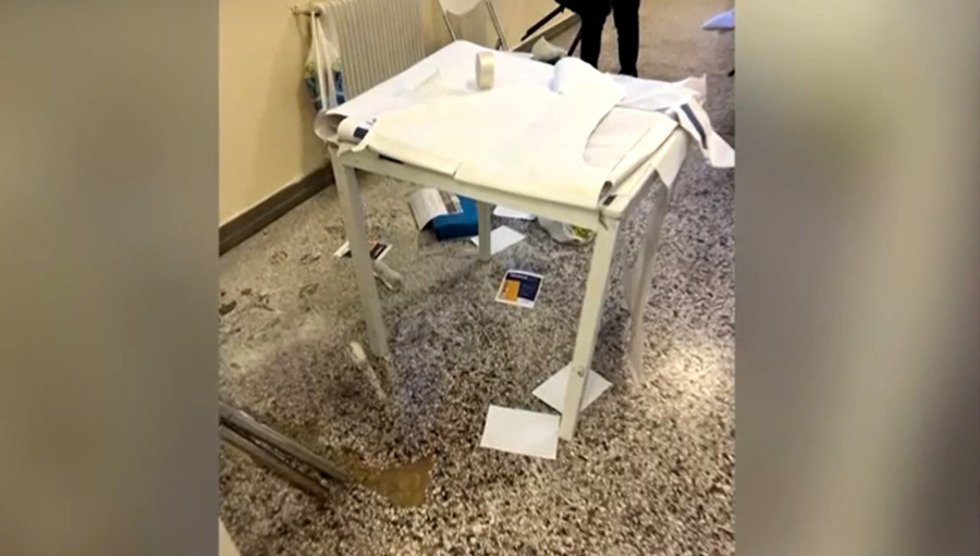 Επίθεση στη Νομική: Στα χέρια της ΕΛ.ΑΣ. βίντεο των δραστών