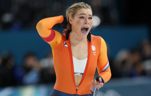 Χειμερινοί Ολυμπιακοί Αγώνες 2026: Η Λέερνταμ απάντησε για τη viral φωτογραφία