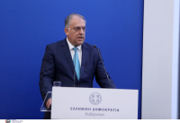 Ο Τάκης Θεοδωρικάκος ενημέρωσε την Ευρωπαία Επίτροπο για τους γυμνούς μετανάστες στον Έβρο