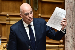 Δένδιας: Τα 7 μέτρα για τη διασφάλιση της διαφάνειας στα εξοπλιστικά