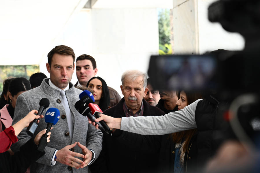 Γκρίνιες στους «Κασσελίστας»