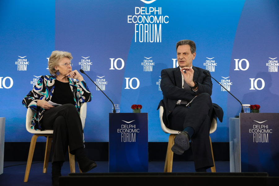 Βίβιαν Ρέντινγκ: Η κρίση με τις ΗΠΑ μπορεί να εξελιχθεί σε ευκαιρία για την Ευρώπη