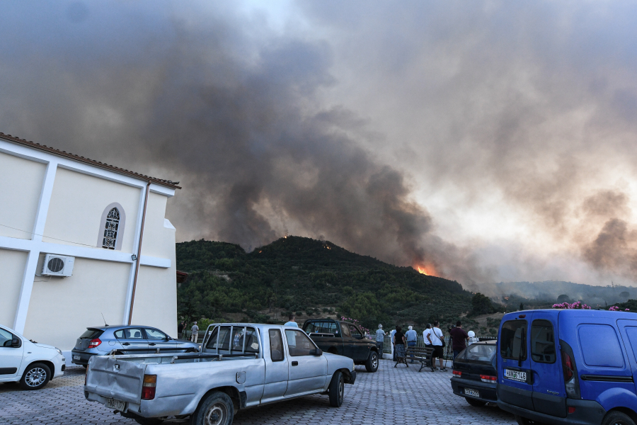 Αισιοδοξία για τη φωτιά στην Ηλεία: «Είναι εμπρησμοί, οφείλουμε να βρούμε τους ενόχους» δηλώνει ο Θεοδωρικάκος