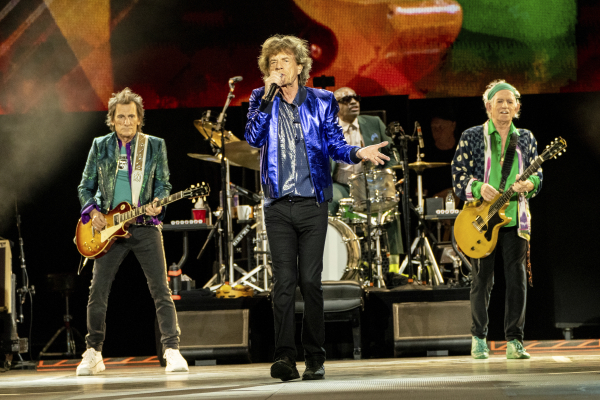 Rolling Stones: Το νέο τους άλμπουμ στην κορυφή των βρετανικών charts – Ξεχωρίζουν οι συνεργασίες με Μακάρντεϊ και Τσάρλι Γουάτς