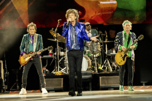 Rolling Stones: Το νέο τους άλμπουμ στην κορυφή των βρετανικών charts – Ξεχωρίζουν οι συνεργασίες με Μακάρτνεϊ και Τσάρλι Γουάτς