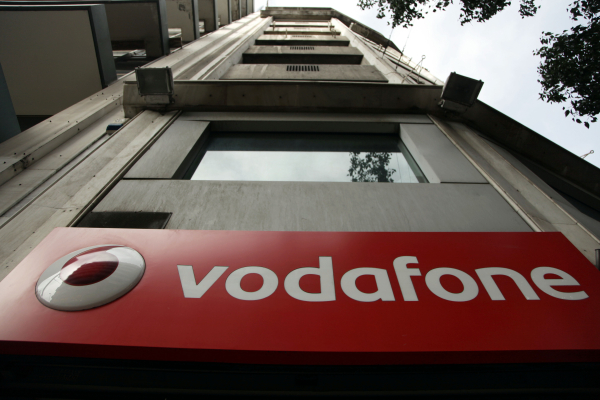 Πρόστιμο 700.000 ευρώ στη Vodafone - 15 τηλεφωνικές γραμμές καρτοκινητής εν αγνοία συνδρομητή