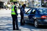 SMS μετακίνησης στο 13033: Η φραγή σε πενταψήφια και οι κωδικοί για να βγούμε έξω