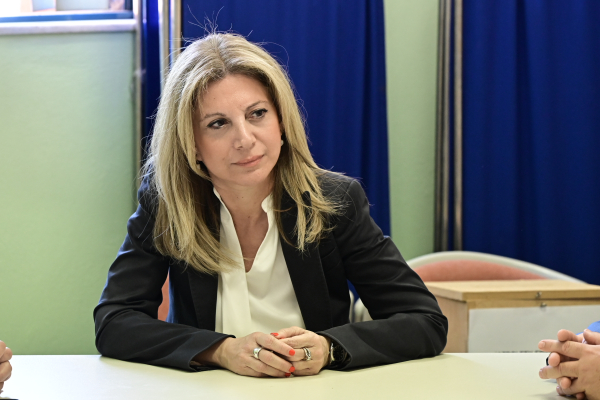 Ποιος προσπάθησε να «υφαρπάξει την ηγεσία» της Ελπίδας για τη Δημοκρατία;