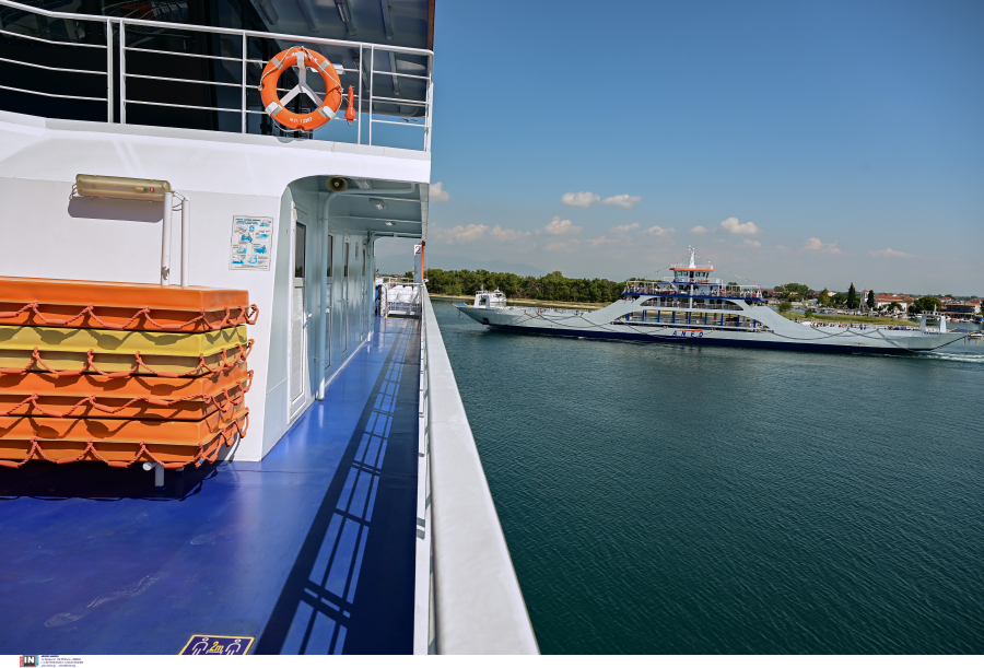 Μηχανική βλάβη στο «Κρήτη ΙΙ» - Ταλαιπωρία για εκατοντάδες επιβάτες