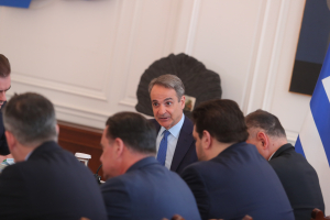 Κατώτατος μισθός: Αύξηση 1,3 ευρώ την ημέρα για το 2026