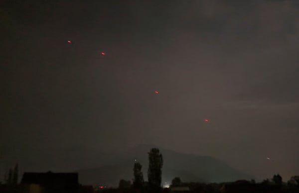 Κλονίζεται η συμφωνία εκεχειρίας Ινδίας - Πακιστάν: Αναφορές για εκρήξεις στο Κασμίρ