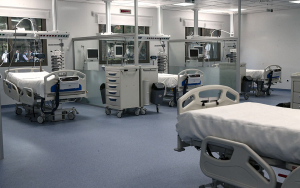 Καταγγελία σοκ: Ντύθηκαν τραυματιοφορείς και έκλεψαν καρκινοπαθή στον Ευαγγελισμό