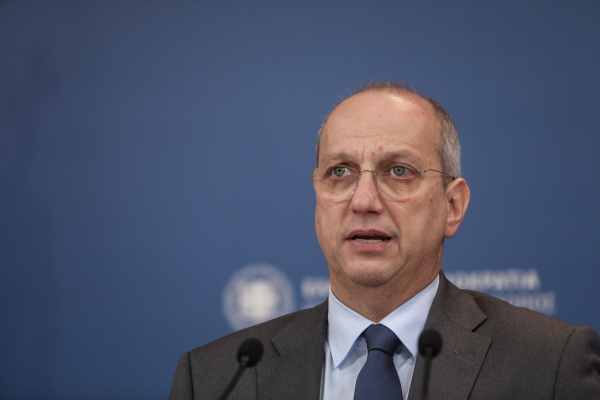 «Βολές» Οικονόμου κατά Βαξεβάνη και ΣΥΡΙΖΑ: «Αισώπειοι μύθοι και ατεκμηρίωτοι ισχυρισμοί»