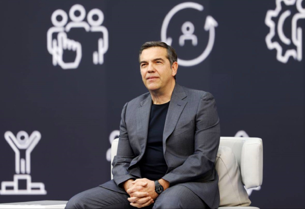 Μα καλά, τόσο πολύ φοβούνται στο Μαξίμου τον Τσίπρα;