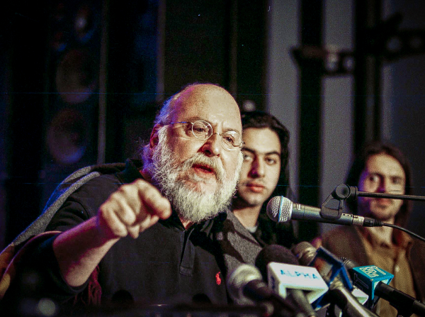 Το Σάββατο δημοσία δαπάνη η κηδεία του Διονύση Σαββόπουλου