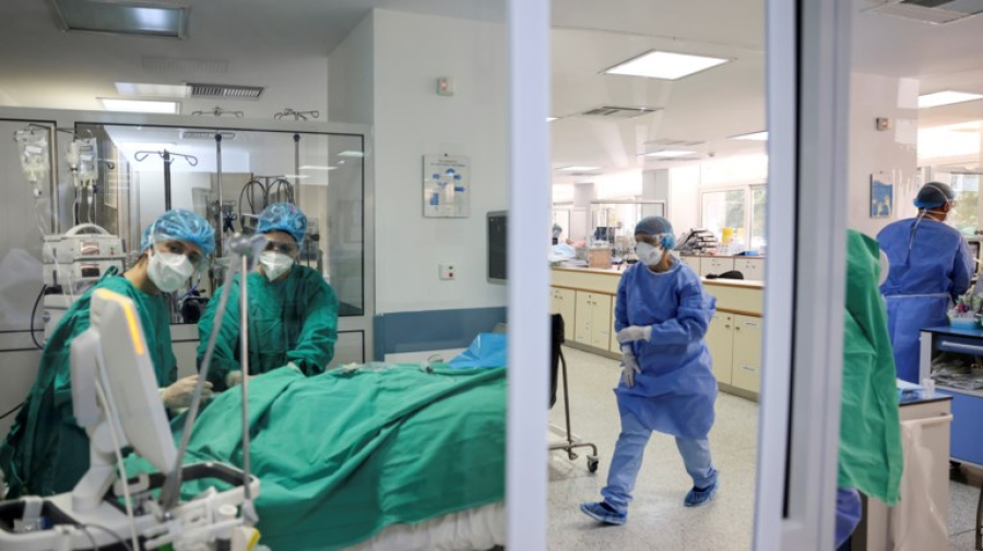 Υπό κατάρρευση το ΕΣΥ στη Θεσσαλονίκη με χιλιάδες αναμονές χειρουργείων