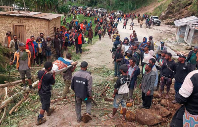 Φονική κατολίσθηση στην Παπούα Νέα Γουινέα: Πάνω απο 300 άνθρωποι θάφτηκαν στις λάσπες - «Δεν έμειναν σπίτια»