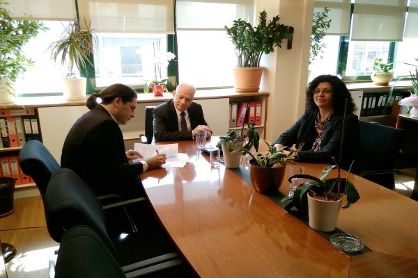 Η Καραμεσίνη για την ανεργία και τα νέα προγράμματα του ΟΑΕΔ για ανέργους