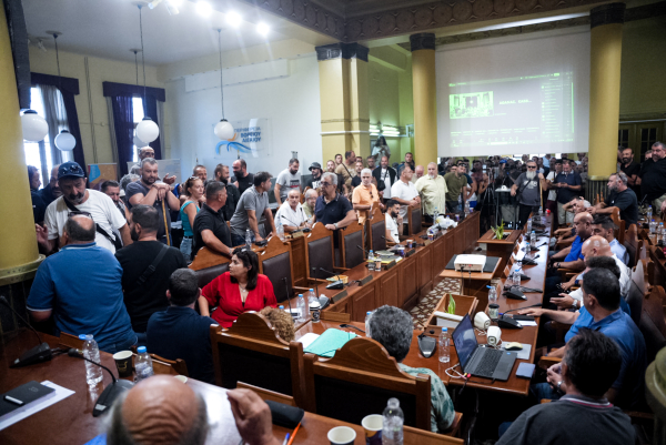 Αφθώδης πυρετός στη Λέσβο: «Μπλόκο» στην απόφαση για διακοπή των θανατώσεων