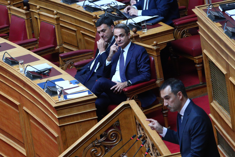 Η απάντηση Μητσοτάκη στον Αλέξη Χαρίτση για το «ζεστό χρήμα» του ΟΠΕΚΕΠΕ