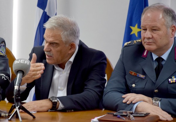 Τόσκας: Ο δρόμος που συνδέει Μάνδρα - Βίλια έγινε μια χοάνη