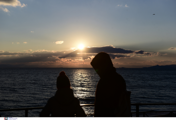 Πότε έρχεται το τέλος της πανδημίας, τι άλλαξε με τη μετάλλαξη Όμικρον