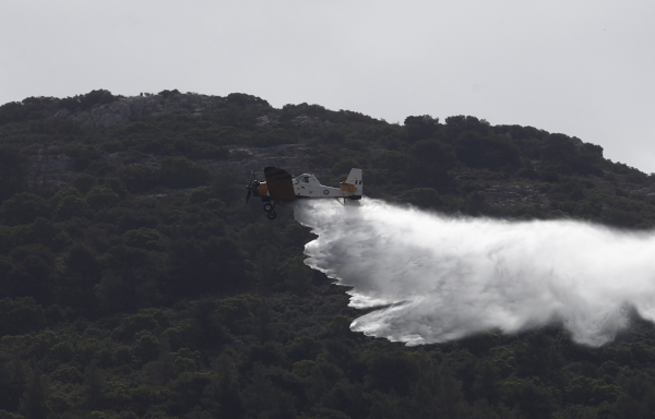 Μεγάλη φωτιά στη Νέα Αμφίπολη Σερρών - Σηκώθηκαν και εναέρια μέσα
