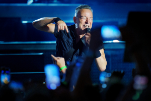 Bruce Springsteen: Αναβλήθηκε η μοναδική συναυλία του στη Γαλλία – Ο λόγος