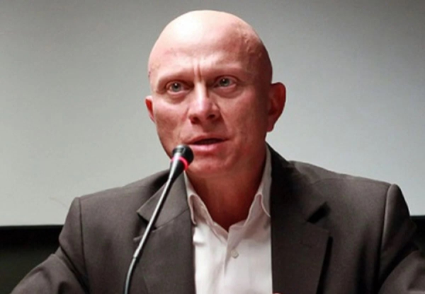 Τι είδους άμυνα;