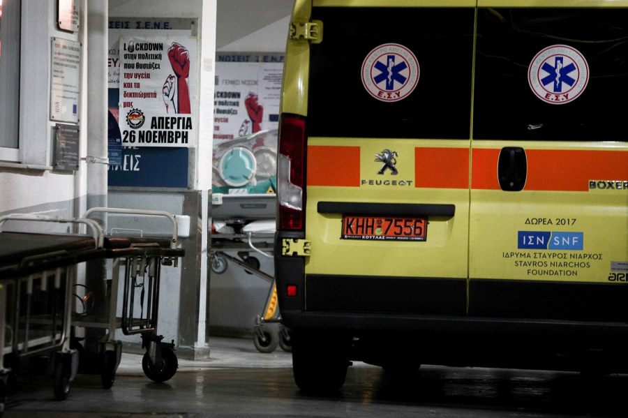 Τραγωδία στην Κρήτη: Νεογνό πέθανε την ώρα της μεταφοράς του στο νοσοκομείο
