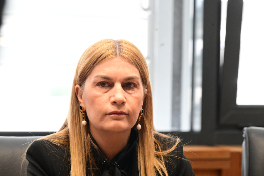 Βολουδάκη: Άγνωστοι βανδάλισαν το πολιτικό μου γραφείο - Δεν θα με φιμώσουν