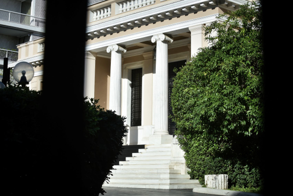 Κυβερνητικές πηγές: Ετήσιο όφελος 1.500 ευρώ για τους γιατρούς από την αύξηση των αποζημιώσεων των εφημεριών