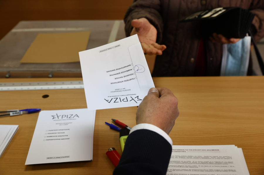 Live - Εκλογές ΣΥΡΙΖΑ: Μια ώρα παράταση σε όλα τα εκλογικά κέντρα - Ψήφισαν ήδη πάνω από 53.000 πολίτες