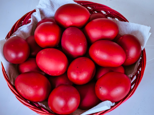 Μεγάλη Παρασκευή - Το ωράριο καταστημάτων: Τι ώρα ανοίγουν και κλείνουν σούπερ μάρκετ και μαγαζιά