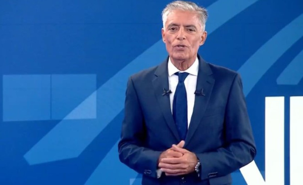 Νίκος Ευαγγελάτος: Έκανε πρεμιέρα με το «Live News» στο MEGA