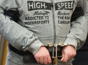 Για τη επίθεση σε καθηγητή μπαίνει στη φυλακή φοιτητής