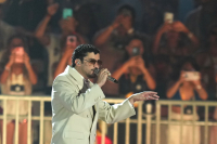 Bad Bunny: Εμφανίστηκε 50 χρόνια μεγαλύτερος στο Met Gala 2026