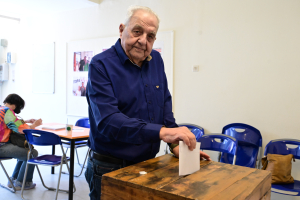 Περαστικά στον κυρ Αλέκο της Αριστεράς και της Προόδου