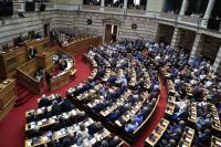 Βουλή: Τροποίηση στον νόμο για τους περιορισμούς συμμετοχής σε εταιρείες της αλλοδαπής - Για συζύγους πολιτικών