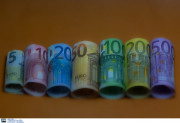 Πότε πληρώνεται το δώρο Χριστουγέννων για τις αναστολές Δεκεμβρίου